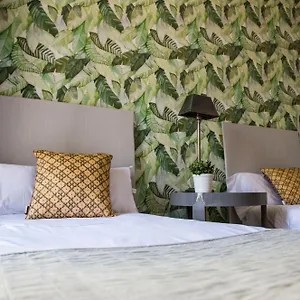 Alohamundi Catedral Apartment Seville