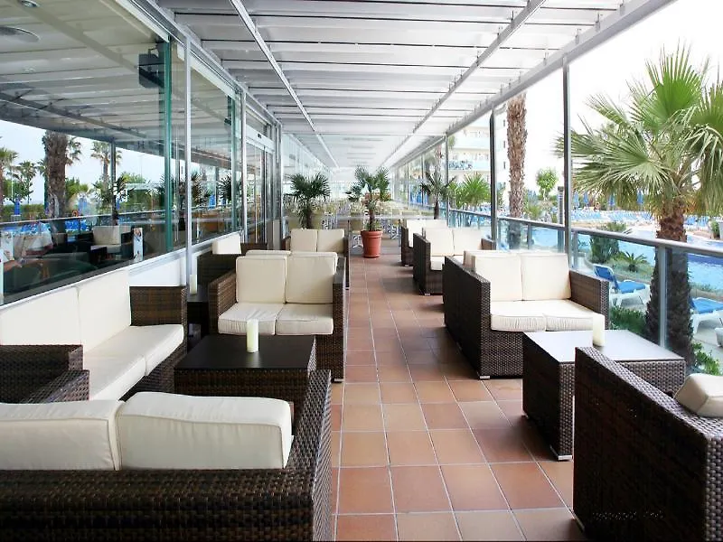 Golden Taurus Aquapark Resort Pineda de Mar Otel